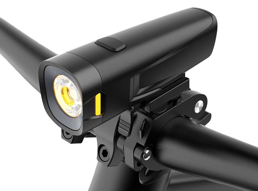 多乐游戏APP:应战家轿新格局：吉祥银河A7用C级标准A级价格达到“新奢华”！